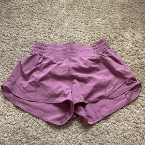 Lululemon Athletica Mauve Hotty Hot HR Shorts